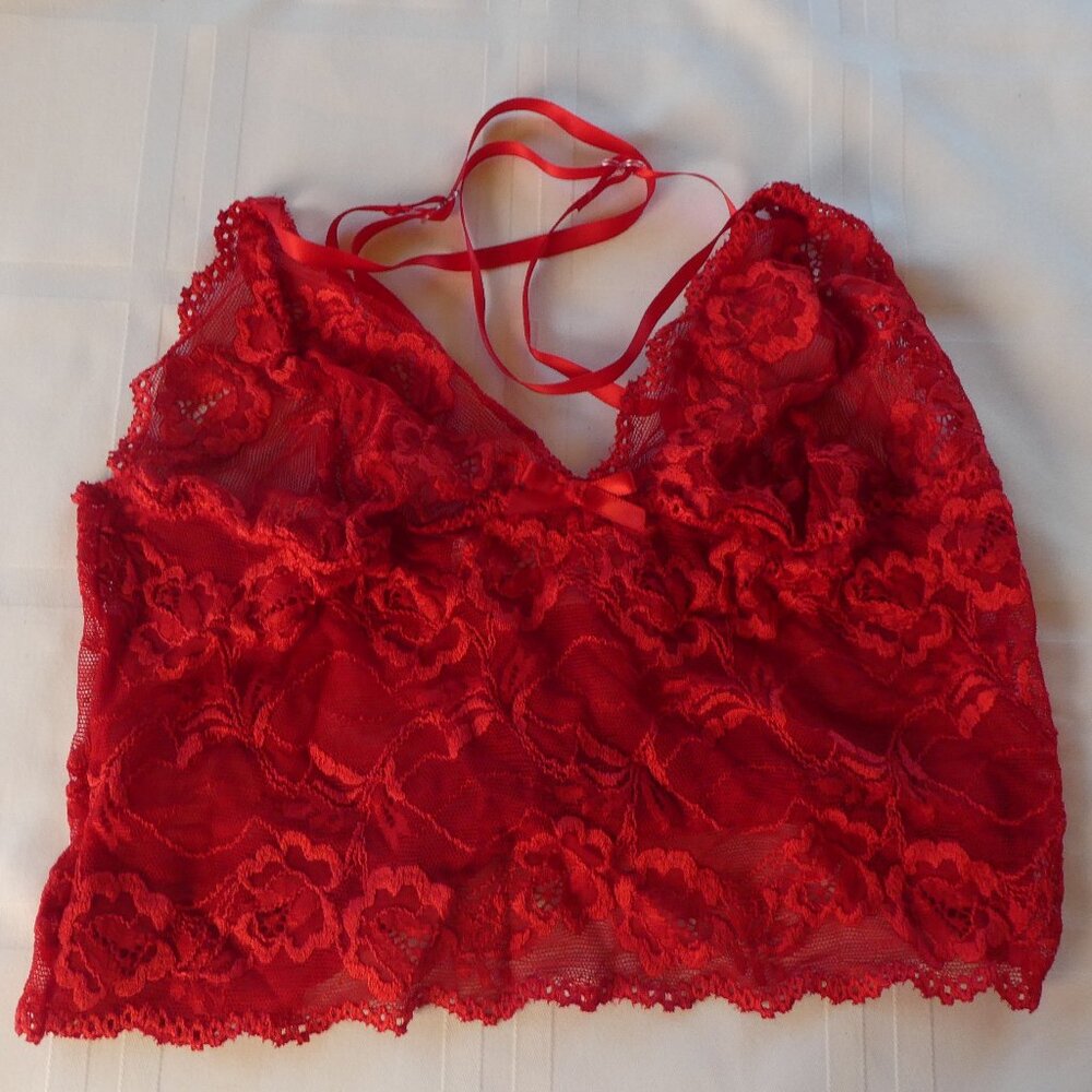 Victoria's Secret Lace Bralette & Underwear Set XS